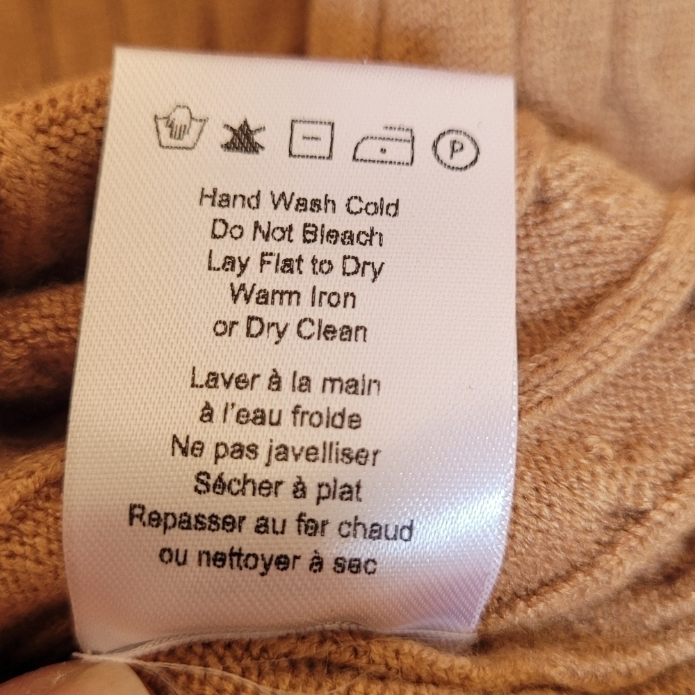 Heartloom Knit Pencil Skirt - Picture 4 of 5